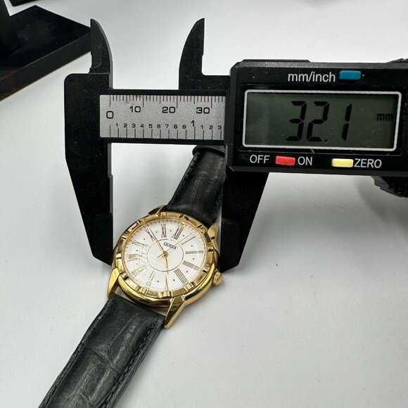Vintage Guess Watch Women Gold Tone Dark Green Leather Band New Battery 9" - Picture 11 of 13